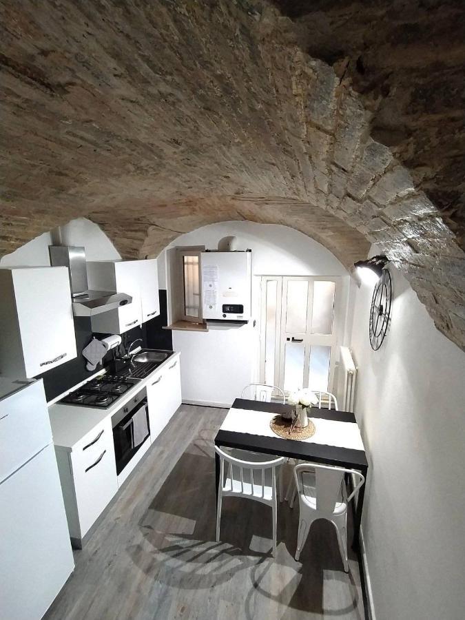 Casa In Centro Storico Vista Gran Sasso Daire Atri Dış mekan fotoğraf